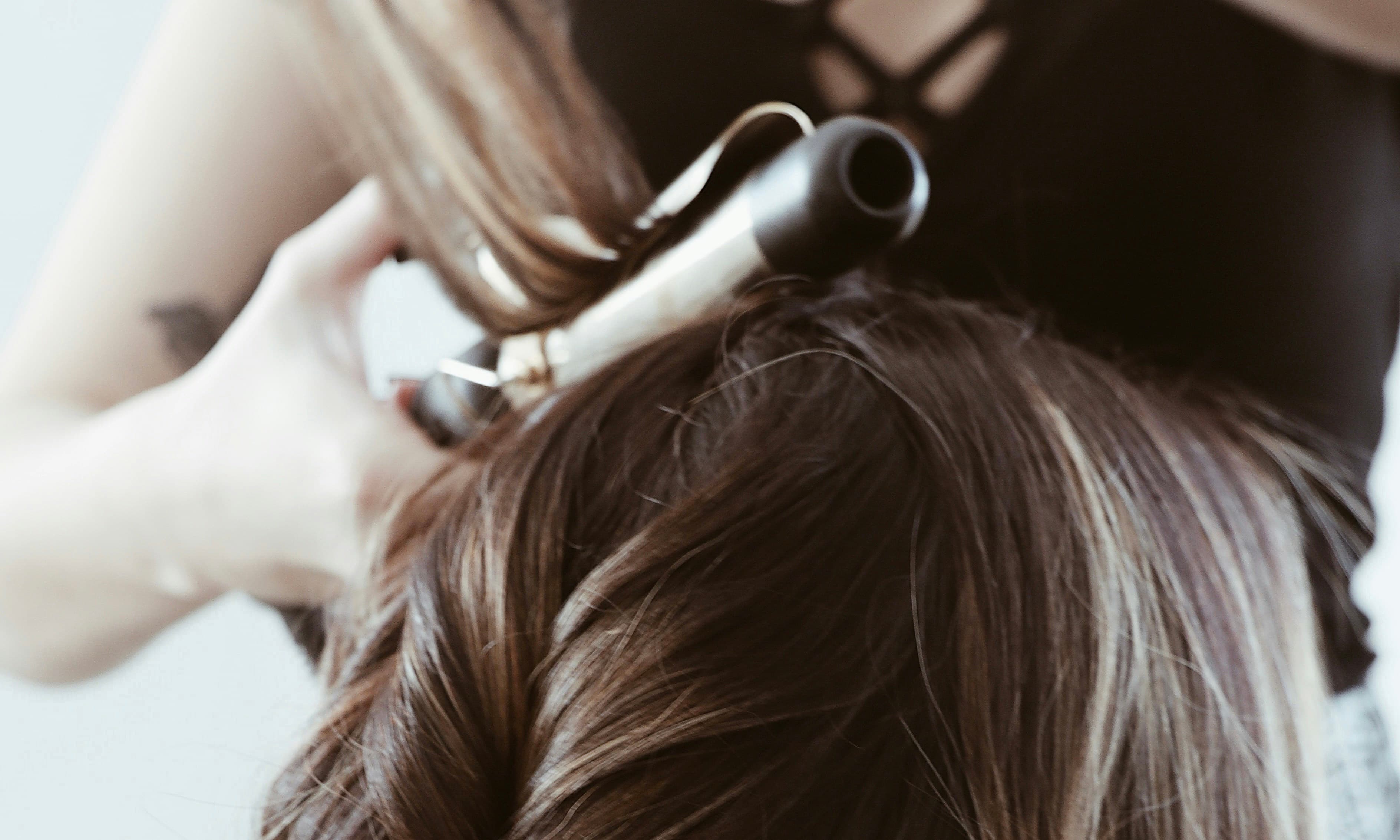 美髮行銷全攻略：打造品牌辨識度與業績雙贏攻略